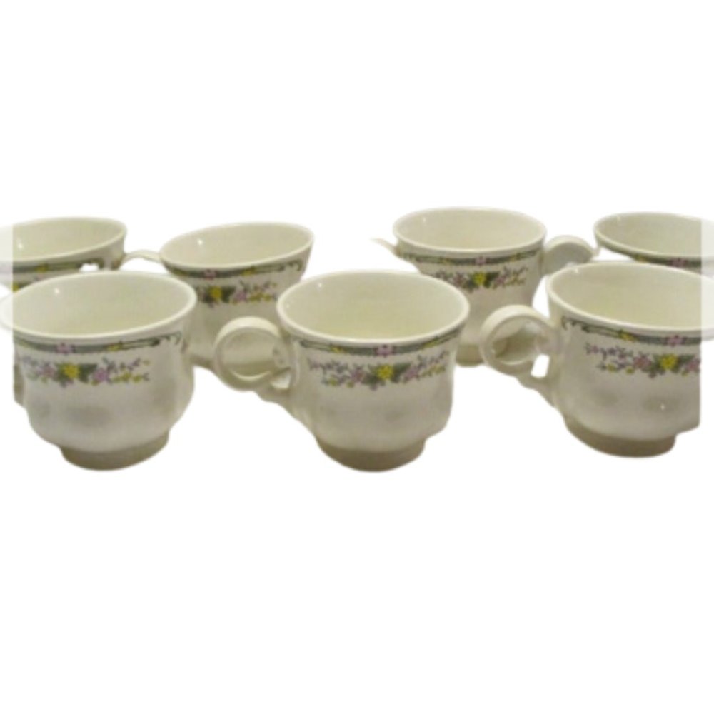 Lot of 7 Rare Shell Pattern Hankook Multi Color On White Folk Floral Coffee Cups